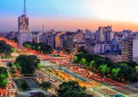 Lais Puzzle - Luftaufnahme von Buenos Aires, in der Dämmerung, entlang der Avenue du 9. Juli - 1.000 Teile