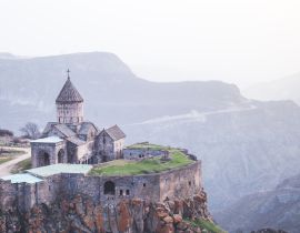 Lais Puzzle - Altes Kloster Tatev in Armenien - 40, 100, 200, 500, 1.000 & 2.000 Teile