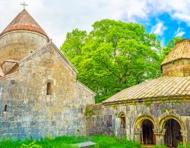 Lais Puzzle - Das Sanahin-Kloster in den Bergen von Alaverdi, Armenien - 40, 100, 200, 500, 1.000 & 2.000 Teile