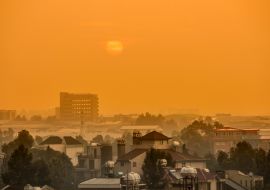 Lais Puzzle - Sonnenaufgang über der afrikanischen Stadt Addis Abeba, Äthiopien - 1.000 Teile