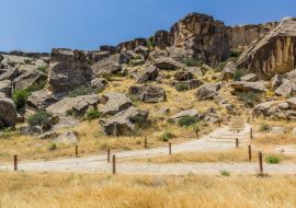 Lais Puzzle - Landschaft des Petroglyphen-Reservats Gobustan, Aserbaidschan - 1.000 Teile