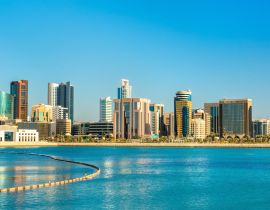 Lais Puzzle - Skyline des zentralen Geschäftsviertels von Manama. Das Königreich Bahrain - 40, 100, 200, 500, 1.000 & 2.000 Teile