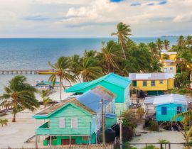 Lais Puzzle - Luftaufnahme des hölzernen Piers und Blick auf das Meer in Caye Caulker, Belize, Karibik - 40, 100, 200, 500, 1.000 & 2.000 Teile