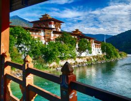 Lais Puzzle - Die Festung Punakha Dzong liegt am Zusammenfluss der beiden Flüsse Pho Chu und Mo Chu. Punakha, Bhutan - 40, 100, 200, 500, 1.000 & 2.000 Teile