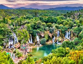 Lais Puzzle - Kravica-Wasserfälle am Fluss Trebizat in Bosnien und Herzegowina - 40, 100, 200, 500, 1.000 & 2.000 Teile