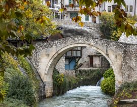Lais Puzzle - Fluss Neretva Mostar Bosnien und Herzegowina - 40, 100, 200, 500, 1.000 & 2.000 Teile