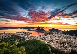Lais Puzzle - Blick auf Rio de Janeiro bei Sonnenaufgang mit dramatischem Himmel und dem Zuckerhut - 1.000 Teile