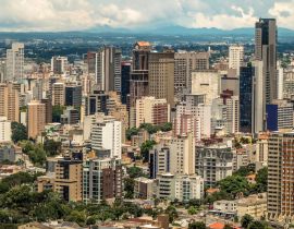 Lais Puzzle - Skyline der Stadt Curitiba im Bundesstaat Parana - 40, 100, 200, 500, 1.000 & 2.000 Teile