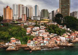Lais Puzzle - Favelas in der Stadt Salvador, Bahia, Brasilien - 1.000 Teile