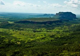 Lais Puzzle - Panoramablick auf die Chapada dos Guimaraes (Hochebene von Guimaraes), Mato Grosso, Brasilien - 1.000 Teile