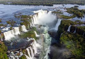 Lais Puzzle - Die Iguassu-Wasserfälle aus dem Hubschrauber, eines der sieben Naturwunder der Welt. Foz do Iguaçu, Paraná, Brasilien - 1.000 Teile