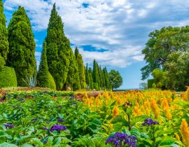 Lais Puzzle - Botanischer Garten des Schlosses Balchik in Bulgarien - 40, 100, 200, 500, 1.000 & 2.000 Teile