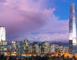 Lais Puzzle - Skyline des Finanzviertels in Las Condes mit den Anden im Hintergrund, Santiago de Chile - 40, 100, 200, 500, 1.000 & 2.000 Teile