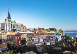 Lais Puzzle - Skyline von Valparaiso mit lutherischer Kirche - Valparaiso, Chile - 1.000 Teile