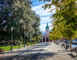 Lais Puzzle - Kirche in der Stadt San Jose de Maipo am Cajon del Maipo - Chile - 40, 100, 200, 500, 1.000 & 2.000 Teile