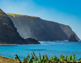 Lais Puzzle - Raue Küstenlinie der Osterinsel, Profilansicht, Chile - 40, 100, 200, 500, 1.000 & 2.000 Teile