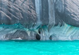 Lais Puzzle - Marmorkathedrale am General Carrera See, chilenisches Patagonien - 1.000 Teile