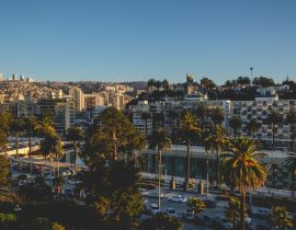 Lais Puzzle - Abendlicher Blick auf die Skyline der Hügel von Valparaiso und Viña del Mar mit schönem Sonnenuntergangslicht und dem Fluss Marga Marga, Chile - 40, 100, 200, 500, 1.000 & 2.000 Teile