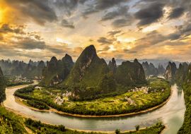 Lais Puzzle - Xianggong-Hügellandschaft von Guilin, Li-Fluss und Karstgebirge. Xingping, Kreis Yangshuo, Provinz Guangxi, China - 1.000 Teile