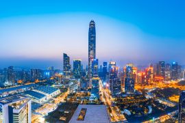 Lais Puzzle - Skyline-Szenerie bei Sonnenuntergang in Futian CBD, Shenzhen, China - 2.000 Teile