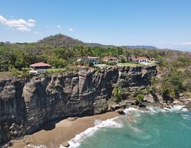 Lais Puzzle - Luftaufnahme von Montezuma und Tango Mar in Puntarenas, Costa Rica - 40, 100, 200, 500, 1.000 & 2.000 Teile