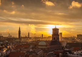 Lais Puzzle - Kopenhagen - die Hauptstadt und bevölkerungsreichste Stadt Dänemarks. Ein beliebter Ort für Touristen und Reisende. Beeindruckt von einer historischen Altstadt und besonderer Architektur - 1.000 Teile