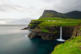 Lais Puzzle - Gasadalur Wasserfall, Färöer Inseln - 2.000 Teile