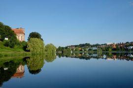 Lais Puzzle - Schloss Koldinghus (li.) am Slotsee in Kolding - 2.000 Teile