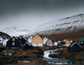 Lais Puzzle - Das Dorf Gjogv auf den Färöer Inseln - 40, 100, 200, 500, 1.000 & 2.000 Teile