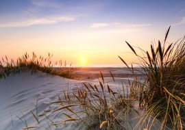 Lais Puzzle - Wunderschöner Sonnenuntergang an der Küste von Nordjütland, Dänemark, Europa - 1.000 Teile