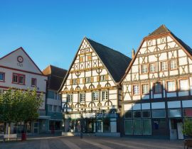 Lais Puzzle - Historische Gebäude am Marktplatz in Unna, Nordrhein-Westfalen - 40, 100, 200, 500, 1.000 & 2.000 Teile