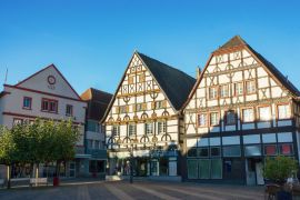 Lais Puzzle - Historische Gebäude am Marktplatz in Unna, Nordrhein-Westfalen - 2.000 Teile