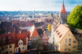 Lais Puzzle - Stadtbild der Altstadt von Nürnberg mit Stadtmauer, Deutschland, retro getönt - 2.000 Teile