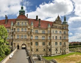 Lais Puzzle - Schloss Güstrow (Deutschland) - 40, 100, 200, 500, 1.000 & 2.000 Teile