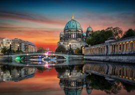 Lais Puzzle - Der Berliner Dom an der Spree bei Sonnenuntergang - 1.000 Teile