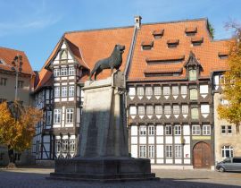 Lais Puzzle - Braunschweiger Löwendenkmal auf dem Burgplatz in Braunschweig Deutschland - 40, 100, 200, 500, 1.000 & 2.000 Teile