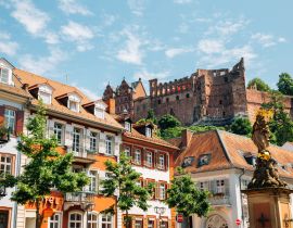 Lais Puzzle - Altstädter Kornmarkt und Heidelberger Schloss in Heidelberg, Deutschland - 40, 100, 200, 500, 1.000 & 2.000 Teile