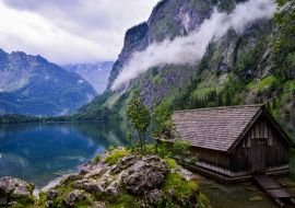 Lais Puzzle - Schöne Aufnahme eines Holzhauses im Nationalpark Berchtesgaden in der Ramsau, Deutschland - 1.000 Teile