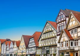 Lais Puzzle - malerische alte Fachwerkhäuser in der Stadt Detmold in der Lippe Region in Deutschland - 1.000 Teile