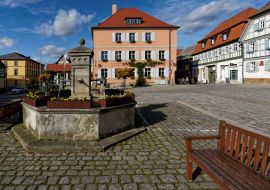 Lais Puzzle - Altstadt von Hofheim in Unterfranken, Landkreis Haßfurt, Naturpark Haßberge, Unterfranken, Franken, Bayern - 1.000 Teile