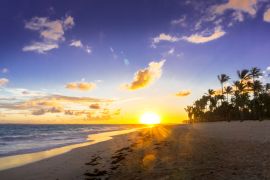 Lais Puzzle - Sonnenaufgang am Bavaro Strand Dominikanische Republik - 2.000 Teile
