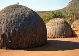 Lais Puzzle - Swazi-Dorf, Eswatini - 1.000 Teile