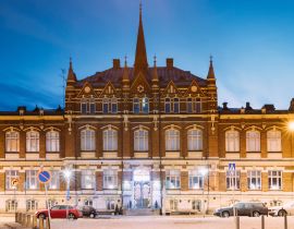 Lais Puzzle - Helsinki, Finnland. Finnisches Designmuseum oder Designmuseo-Gebäude - 40, 100, 200, 500, 1.000 & 2.000 Teile