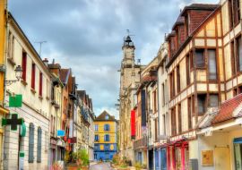 Lais Puzzle - Traditionelle Häuser in Troyes, Frankreich - 1.000 Teile