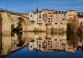 Lais Puzzle - Das Dorf Villeneuve sur Lot in Frankreich - 100, 200, 500, 1.000 & 2.000 Teile