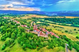 Lais Puzzle - Chateau de Belvoir, eine mittelalterliche Burg im Departement Doubs in Frankreich - 2.000 Teile