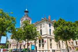 Lais Puzzle - Rathaus von Valence in Frankreich - 2.000 Teile