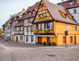 Lais Puzzle - Blick auf die Altstadt mit schönen Fachwerkhäusern in Colmar, berühmte französische Stadt im Elsass - 40, 100, 200, 500, 1.000 & 2.000 Teile
