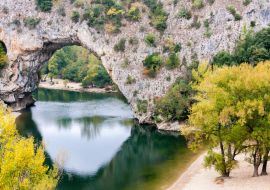 Lais Puzzle - Pont d'Arc mit dem Fluss Ardeche, Frankreich - 1.000 Teile
