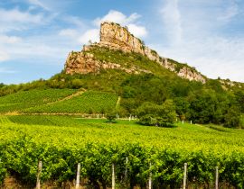 Lais Puzzle - Roche Solutré im Burgund in Frankreich - 40, 100, 200, 500, 1.000 & 2.000 Teile